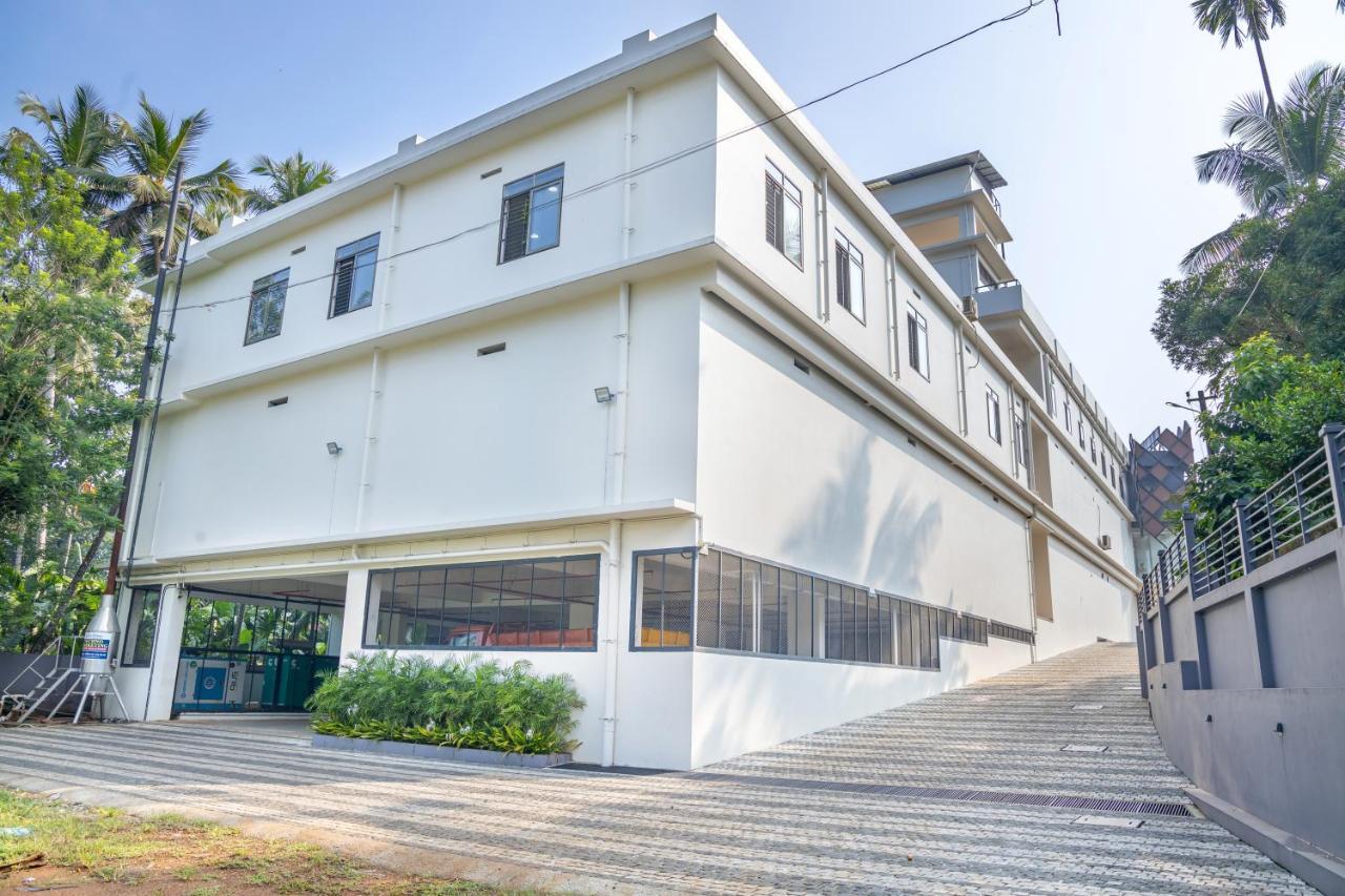 Hotel Cason International Kondotty Luaran gambar